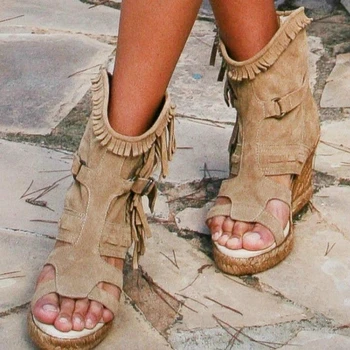 2021 Открытый носок Платформа Флок Сандалии Женщины Сандалии на танкетке Женская винтажная повседневная летняя обувь с бахромой Sandalias de las mujer