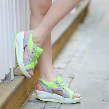 2023 Новые женские сандалии Lady Platform Коренастые сандалии Muffin Удобные женские сандалии с открытым носком Повседневная летняя спортивная обувь
