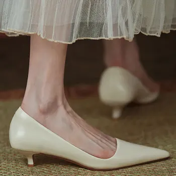 Zaptos De Mujer Остроконечная женская обувь на низком каблуке 2023 Новая весенняя одиночная обувь На фут от моды Женская обувь с мелким ртом Таконы
